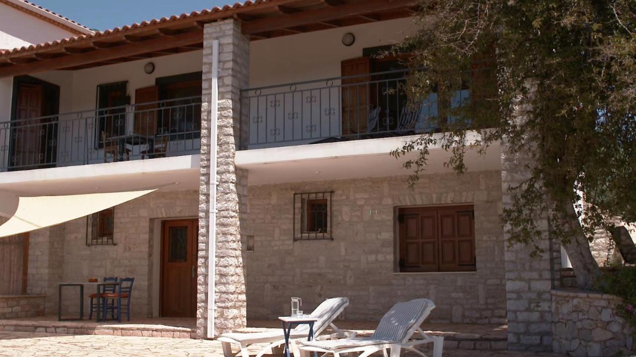 Ionianeon Apartments Agios Ilias  Exterior foto